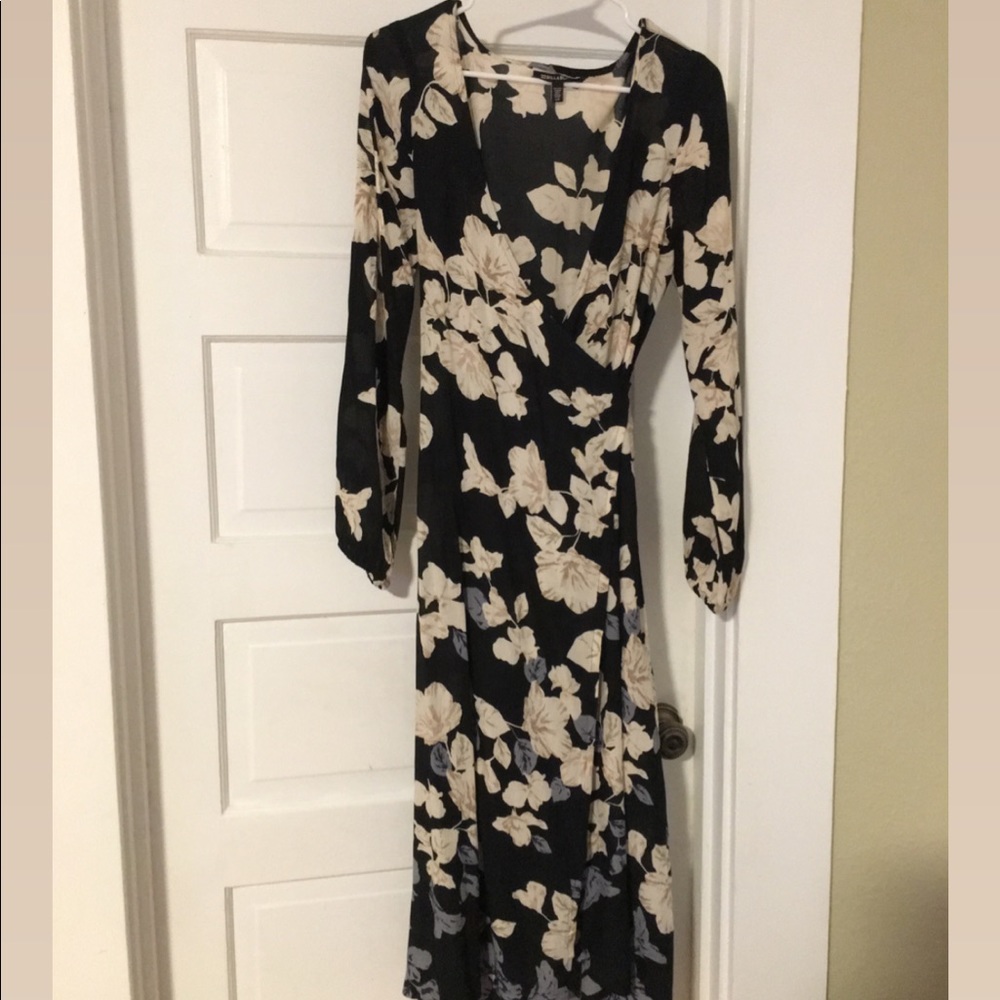 Wrap dress billabong floral